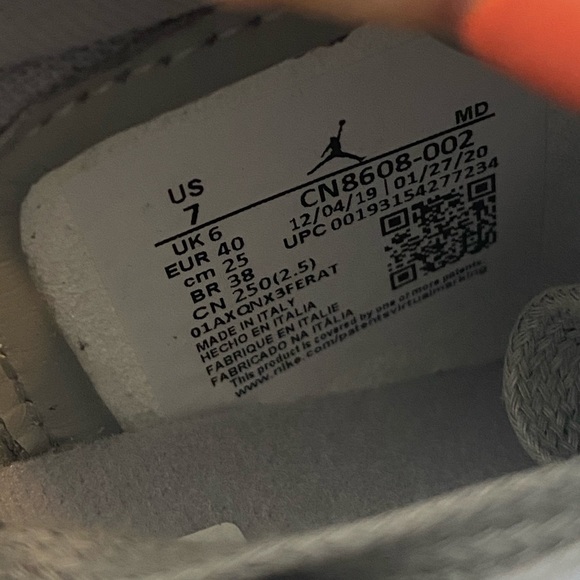 ✈️Sold!DIOR× Nike Jordan 1 Retro Low Dior sneaker - Picture 15 of 15